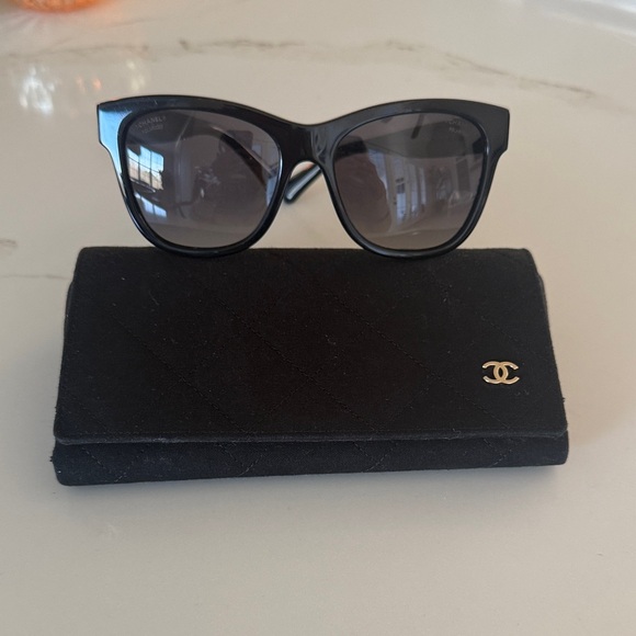CHANEL CH5380 square women’s Black Sunglasses - Picture 2 of 9